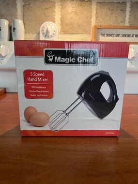 Magic Chef 5 Speed Hand Mixer
